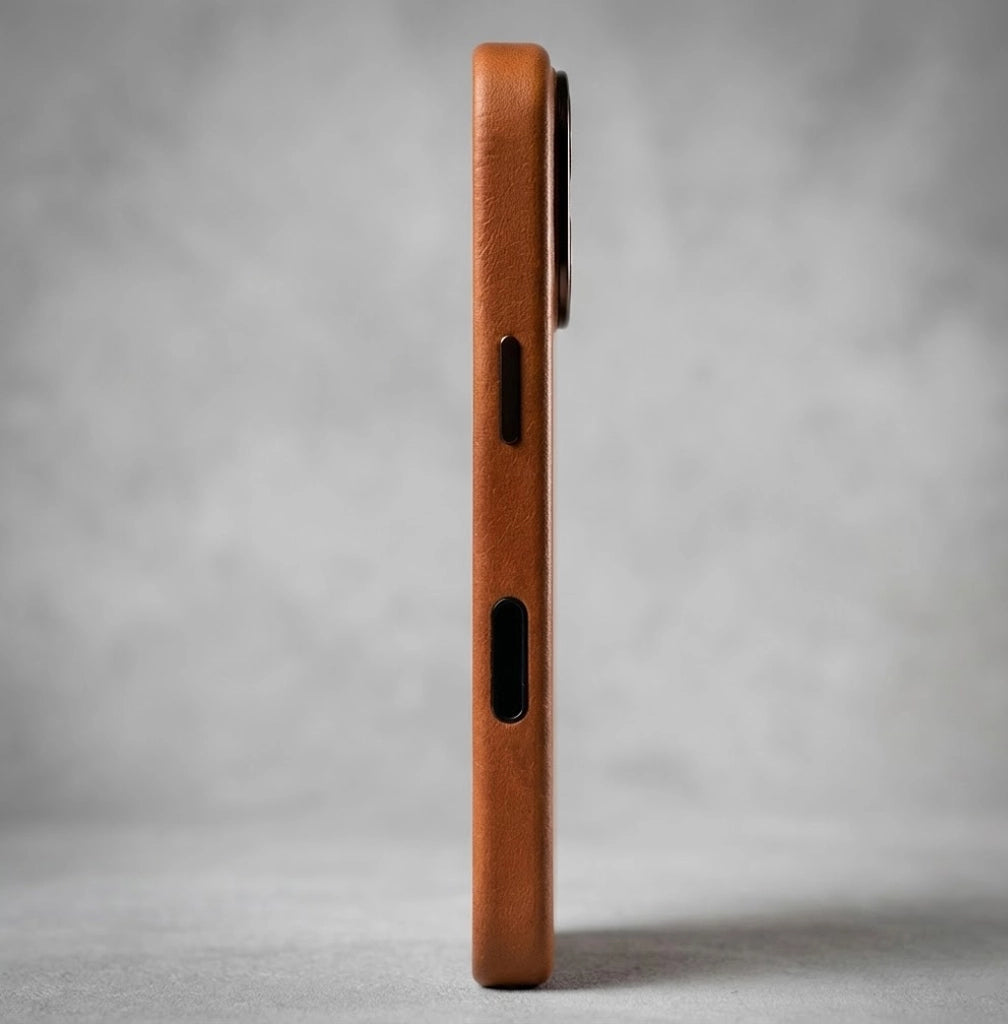 iPhone 17 Pro leather Case side